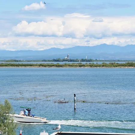 Sunsetbarbana - Tricamere Con Posto Auto Apartment *