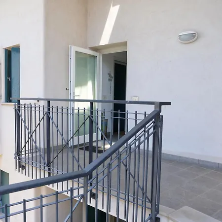 Apartment Sunsetbarbana - Tricamere Con Posto Auto Grado