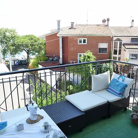 Sunsetbarbana - Tricamere Con Posto Auto 그라도