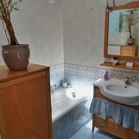 Sunsetbarbana - Tricamere Con Posto Auto 아파트 그라도